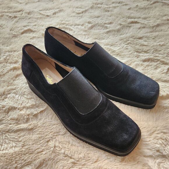 Salvatore Ferragamo Boutique black suede leather loafers / made in Italy… - Picture 4 of 6